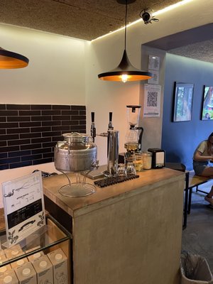 Almanegra Café by null