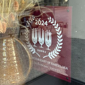CruiX - Tapas Bars Near Me - Barcelona, B