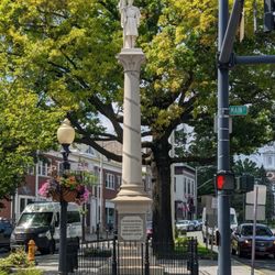 The Defenders of the Union - Soldiers' Monument, Danbury
