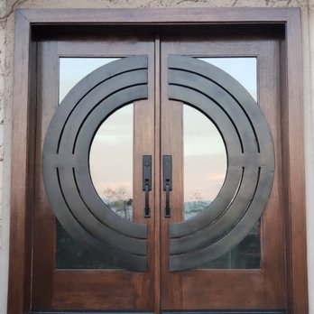 Valley Doors Group - Fences & Gates Near Me - Woodland Hills, California Valley Doors Group - Fences & Gates Near Me - Woodland Hills, California