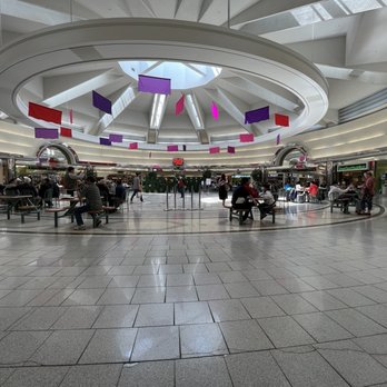 Lansdowne Centre - Shopping Centers Near Me - Richmond, British Columbia