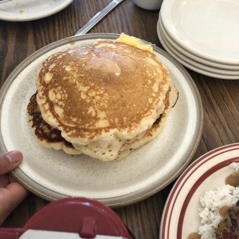 Jack's Restaurant - 3 stacks of pancakes - Breakfast & Brunch Near Me - Honolulu, Hawaii Jack's Restaurant - 3 stacks of pancakes - Breakfast & Brunch Near Me - Honolulu, Hawaii