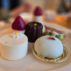 Tsujiri Richmond - Matcha daifuku, cheesecake, Matcha and cream sandwich, cake and banana with strawberries.