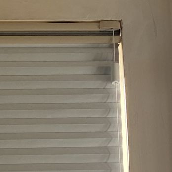Vertical Vic's Blinds & Drapery - Header is backwards. Professional blind repair from Vertical Vic's. This is their 3rd failed attempt. - Shades & Blinds Near Me - Mount Clemens, Michigan Vertical Vic's Blinds & Drapery - Header is backwards. Professional blind repair from Vertical Vic's. This is their 3rd failed attempt. - Shades & Blinds Near Me - Mount Clemens, Michigan