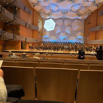 Minnesota Orchestra - Half hour before show time. - Performing Arts Near Me - Minneapolis, Minnesota Minnesota Orchestra - Half hour before show time. - Performing Arts Near Me - Minneapolis, Minnesota