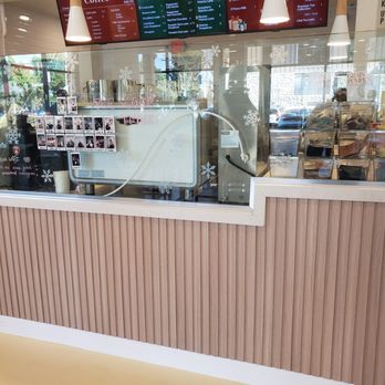 Cafe The Scoop - Cafes Near Me - Long Beach, California