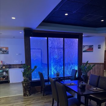 Chen's Asian Bistro