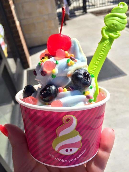 MENCHIE’S FROZEN YOGURT Updated September 2024 14 Reviews 7301