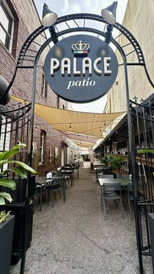 Palace Pizza by null