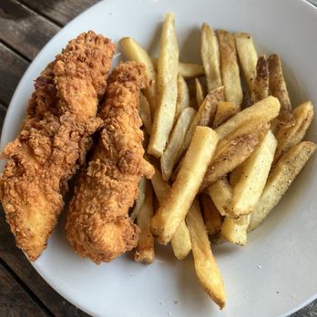 The Camphouse - Kids chicken tenders - Bars Near Me - Diamondhead, Mississippi