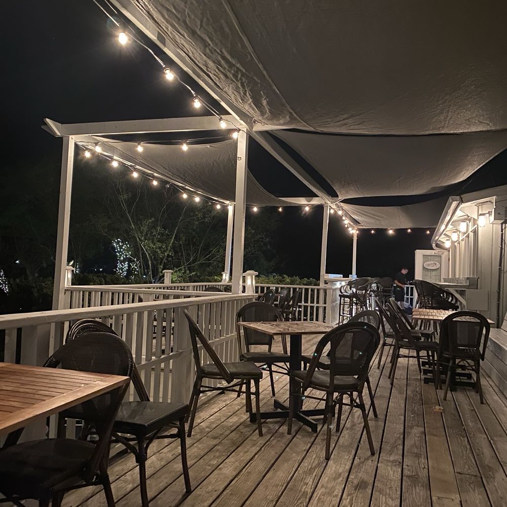 Cowfish - New American Near Me - Hampton Bays, New York Cowfish - New American Near Me - Hampton Bays, New York