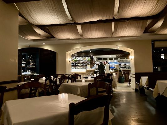 Avra 48th Street by null