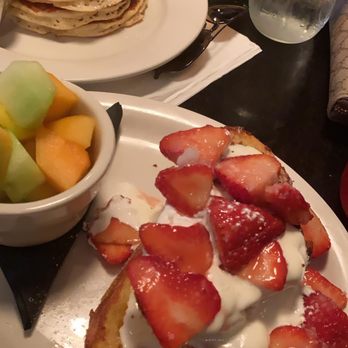 The Committed Pig - Strawberry Shortcake French Toast!!! - Breakfast & Brunch Near Me - Morristown, New Jersey The Committed Pig - Strawberry Shortcake French Toast!!! - Breakfast & Brunch Near Me - Morristown, New Jersey