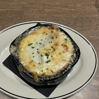 The James - French onion soup - American Near Me - Charleston, South Carolina