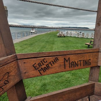 Dockside - Torch Lake - American Near Me - Bellaire, Michigan
