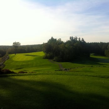 Belgrade Lakes Golf - 18 (left) and 10 (right) - Golf Near Me - Belgrade, Maine Belgrade Lakes Golf - 18 (left) and 10 (right) - Golf Near Me - Belgrade, Maine
