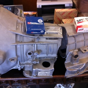 Ronnie Smith Transmission Service - Broken Case Demo - Auto Repair Near Me - Abilene, Texas Ronnie Smith Transmission Service - Broken Case Demo - Auto Repair Near Me - Abilene, Texas
