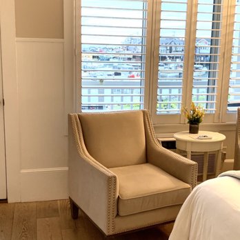 Auberge On The Cove - Sit In Style - Hotels Near Me - Ogunquit, Maine