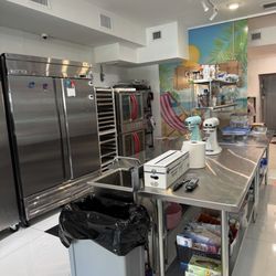 Beach Buns Bakery