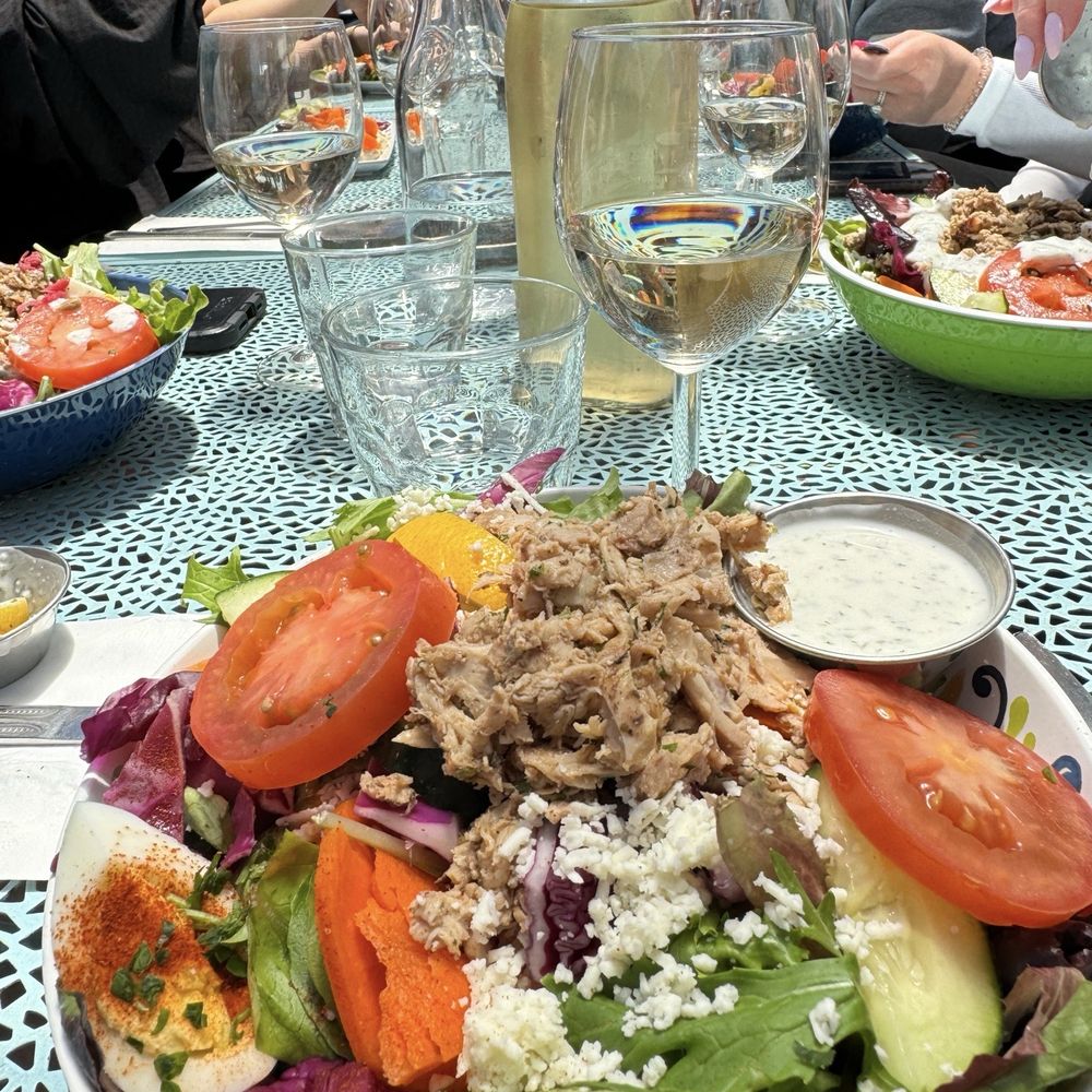 La Mediterranee - Chicken Shawarma salad - special of the day - Mediterranean Near Me - San Francisco, California La Mediterranee - Chicken Shawarma salad - special of the day - Mediterranean Near Me - San Francisco, California