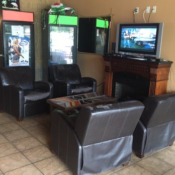 Daiquiri Cabana - Nice hang out - Drive-Thru Bars Near Me - Montgomery, Texas