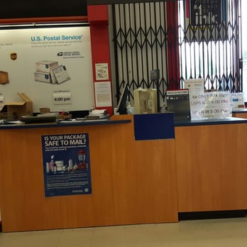 Staples - Slow service for shipping not just today....always - Printing Services Near Me - Escondido, California Staples - Slow service for shipping not just today....always - Printing Services Near Me - Escondido, California
