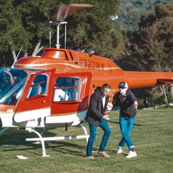 Wine Flights VIP - Landing at the Estate, returning for the rest of the party guests, An extraordinary surprise party!