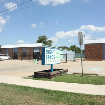 SecurCare Self Storage - Self Storage Near Me - Denton, Texas SecurCare Self Storage - Self Storage Near Me - Denton, Texas