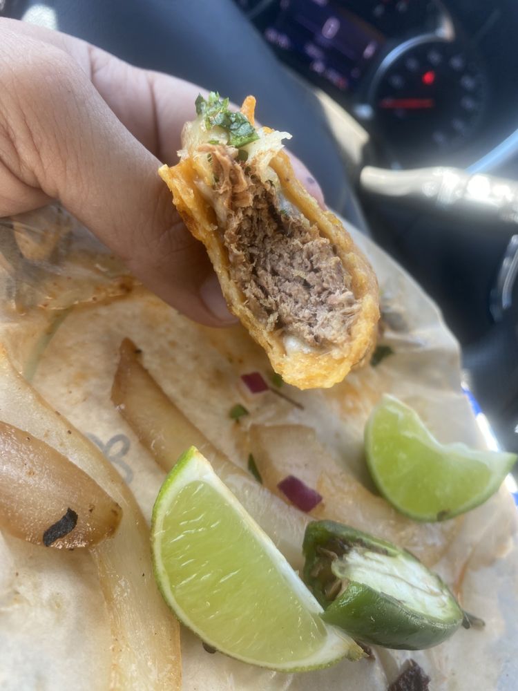 El Lugarcito Taqueria