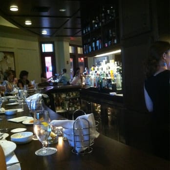 Davio's Chestnut Hill - Two sided bar that serves dinner - Italian Near Me - Chestnut Hill, Massachusetts Davio's Chestnut Hill - Two sided bar that serves dinner - Italian Near Me - Chestnut Hill, Massachusetts