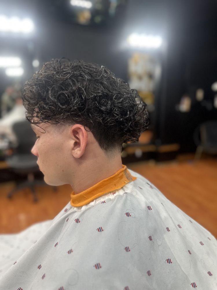The Smp Barber Logo