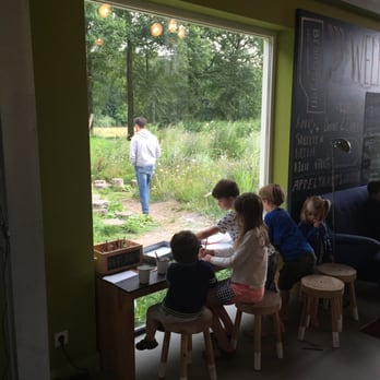 Brambergen - Cafes Near Me - 's-Graveland, New Hampshire
