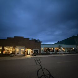 Gathered Goods - Pine street view. Gathered Goods is behind Vintage Deluxe.