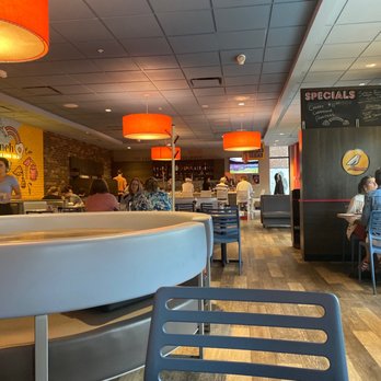 Early Bird Blackstone District - Dining room - Breakfast & Brunch Near Me - Omaha, Nebraska Early Bird Blackstone District - Dining room - Breakfast & Brunch Near Me - Omaha, Nebraska