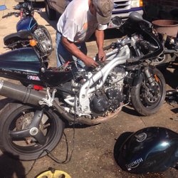 Baltimore Cycle Salvage - My little girl Daphne (2002 Triumph Daytona 955i) being repaired at Baltimore cycle salvage!