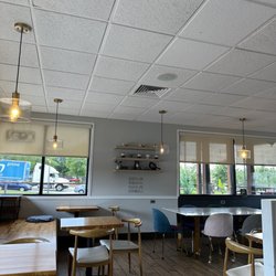 Cafe Mixx - Interior