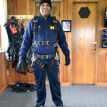 iSkydive Detroit - Harness pre jump. - Skydiving Near Me - Fowlerville, Michigan iSkydive Detroit - Harness pre jump. - Skydiving Near Me - Fowlerville, Michigan