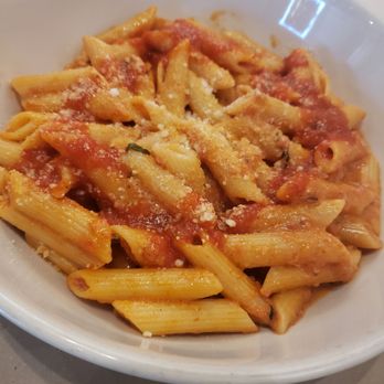 Amici's Pizza Cafe - Penne alla vodka - Italian Near Me - Coconut Creek, Florida