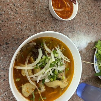 Van's Restaurant - Vietnamese Near Me - Garden Grove, California Van's Restaurant - Vietnamese Near Me - Garden Grove, California