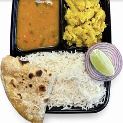 Authentic South Indian cuisine--fresh, homestyle dishes from the heart of Central & Coastal India, served at Amruta Vilas in Orlando
