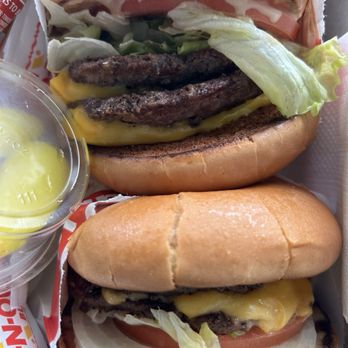 In-N-Out Burger - Burgers Near Me - Ventura, California