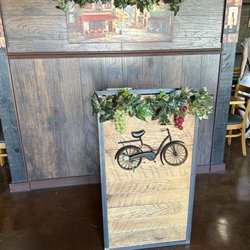 Bella Sera Liberty Hill - Front greeting table
