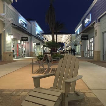 Tampa Premium Outlets - Adirondack chairs are all over the place and are a great place to relax/people watch - Outlet Stores Near Me - Lutz, Florida Tampa Premium Outlets - Adirondack chairs are all over the place and are a great place to relax/people watch - Outlet Stores Near Me - Lutz, Florida