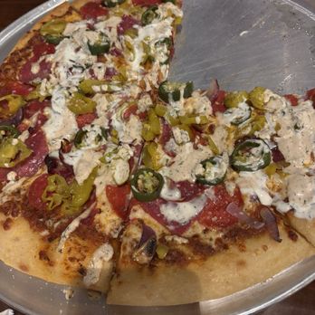 Ashleigh's Downtown Kitchen & Bar - Spice Lovers Pizza - New American Near Me - Ennis, Texas