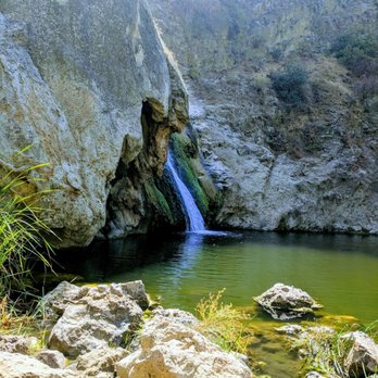 Paradise Falls - The waterfall - Hiking Near Me - Thousand Oaks, California Paradise Falls - The waterfall - Hiking Near Me - Thousand Oaks, California