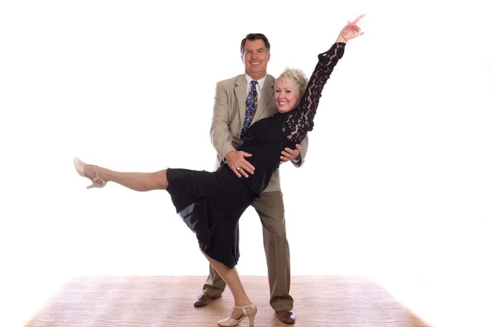 DANCE WITH EILEEN Updated September 2024 116 S Court St, Visalia