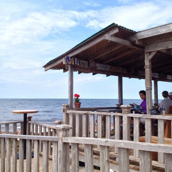 Point Prim Chowder House - The amazing patio. - Seafood Near Me - Charlottetown, Prince Edward Island