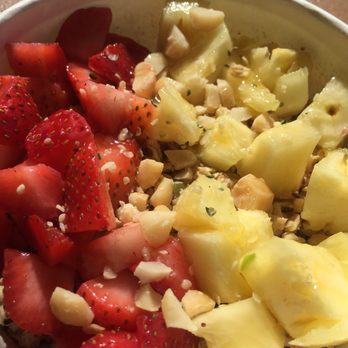 Beach Street - Açaí bowl - great creamy açaí, granola that was not sweet (which I love), topped with fresh strawberry, pineapple, chia seeds and Mac nuts. - Coffee & Tea Near Me - Kihei, Hawaii Beach Street - Açaí bowl - great creamy açaí, granola that was not sweet (which I love), topped with fresh strawberry, pineapple, chia seeds and Mac nuts. - Coffee & Tea Near Me - Kihei, Hawaii