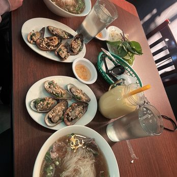 Pho Thien Vietnamese Kitchen - Vietnamese Near Me - Naperville, Illinois
