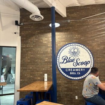 Blue Scoop Creamery - sign - Ice Cream & Frozen Yogurt Near Me - Brea, California